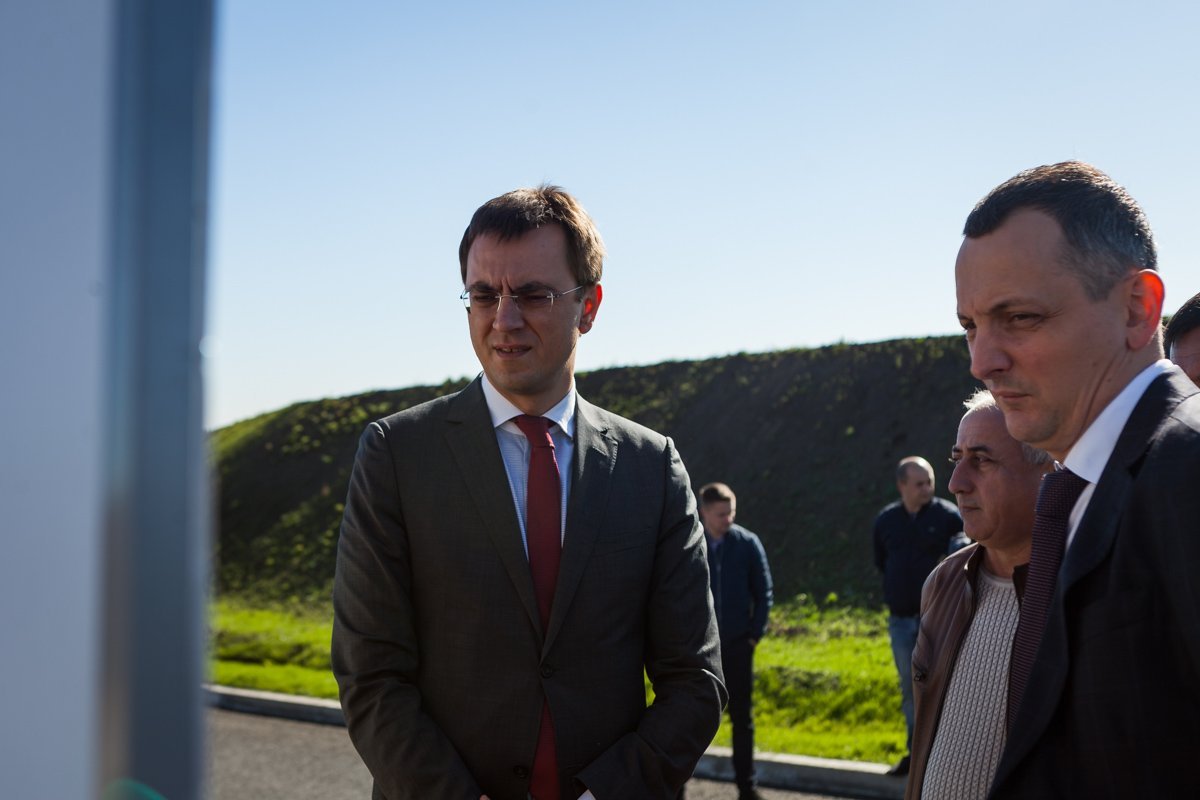 Я рад, что есть люди, которые понимают объем поставленных перед ними задач и успешно их реализуют