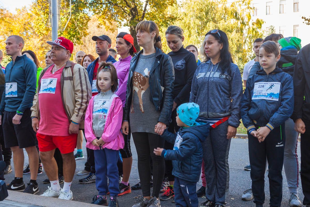 Дети пробежали дистанцию 500 метров 