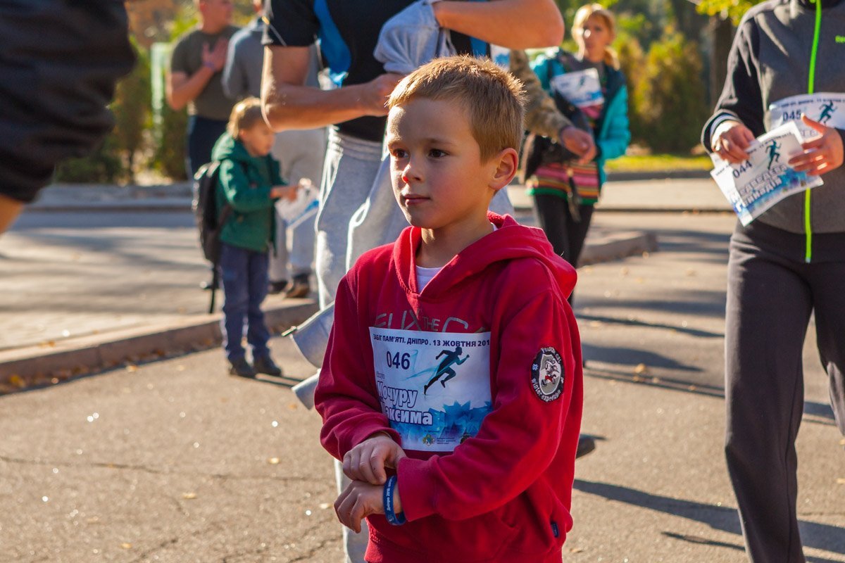 Дети пробежали свою дистанцию первыми