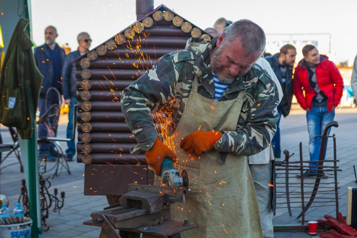 Мужская работа
