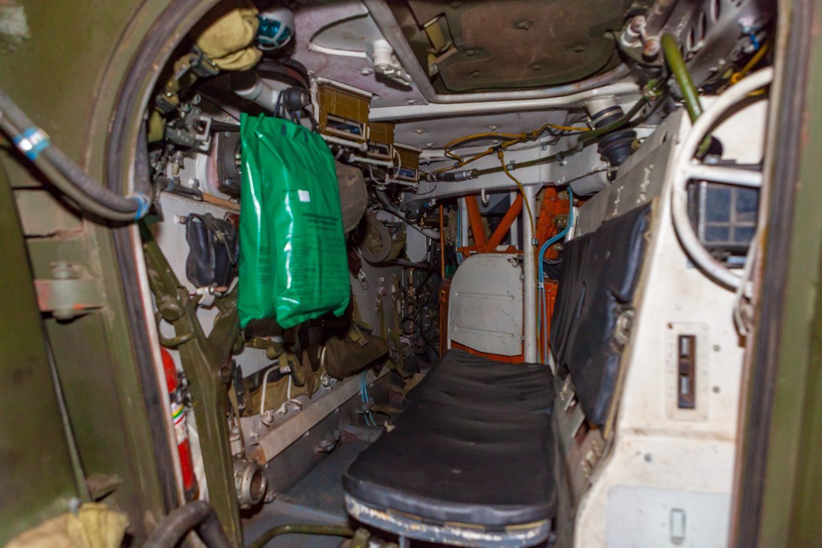 Военную технику привезли с 93-й бригады Военную технику привезли с 93-й бригады