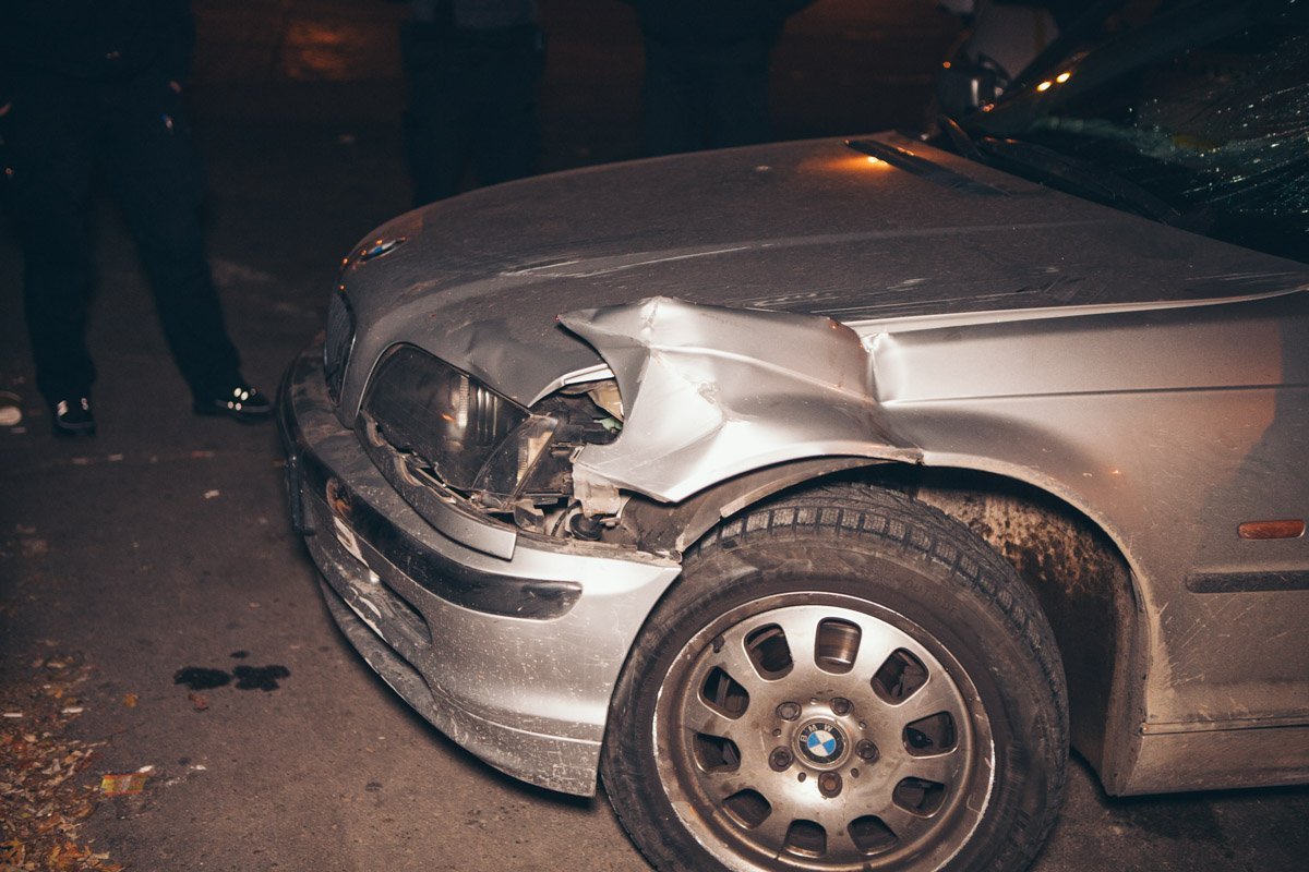 Водитель не помнит, откуда у него такие повреждения