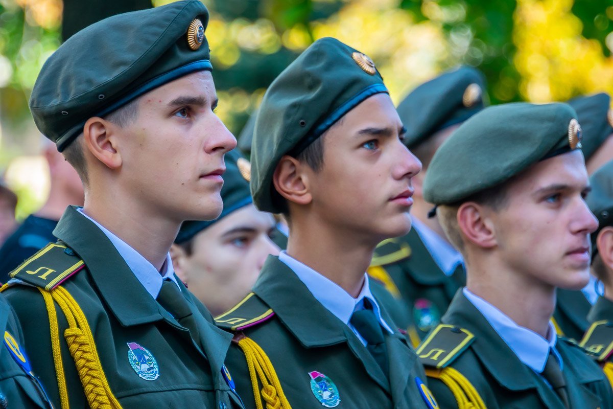 Курсантов благословили на военную службу Курсантов благословили на военную службу