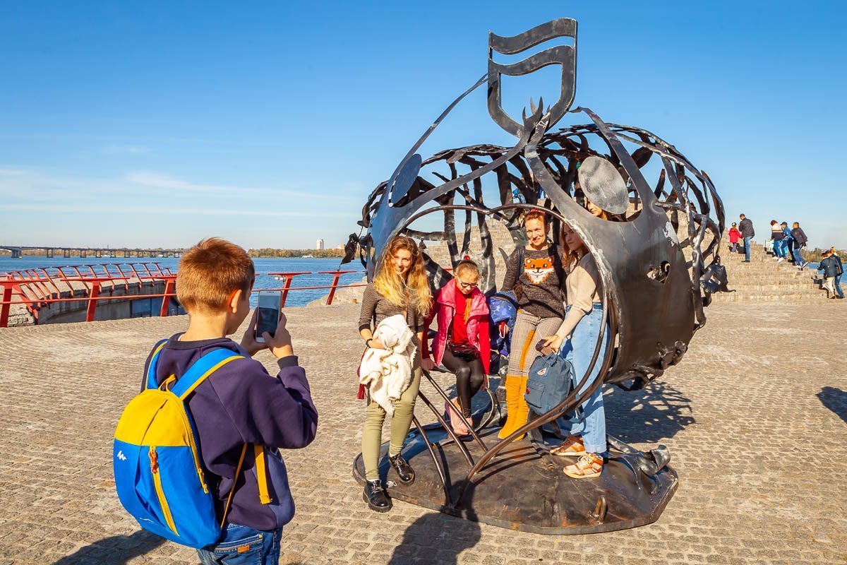 Среди участников фестиваля был также кузнец из Чили Среди участников фестиваля был также кузнец из Чили