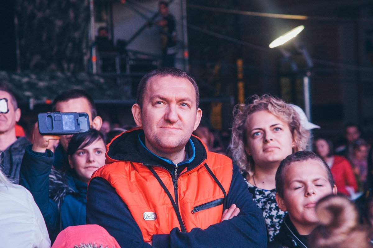 Снимать на чехол - это сильно