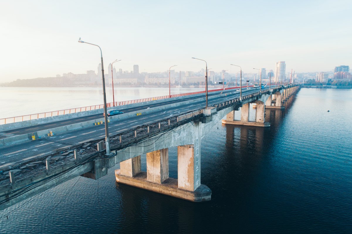 После завершения работ, на этой полосе появится велосипедная дорожка После завершения работ, на этой полосе появится велосипедная дорожка