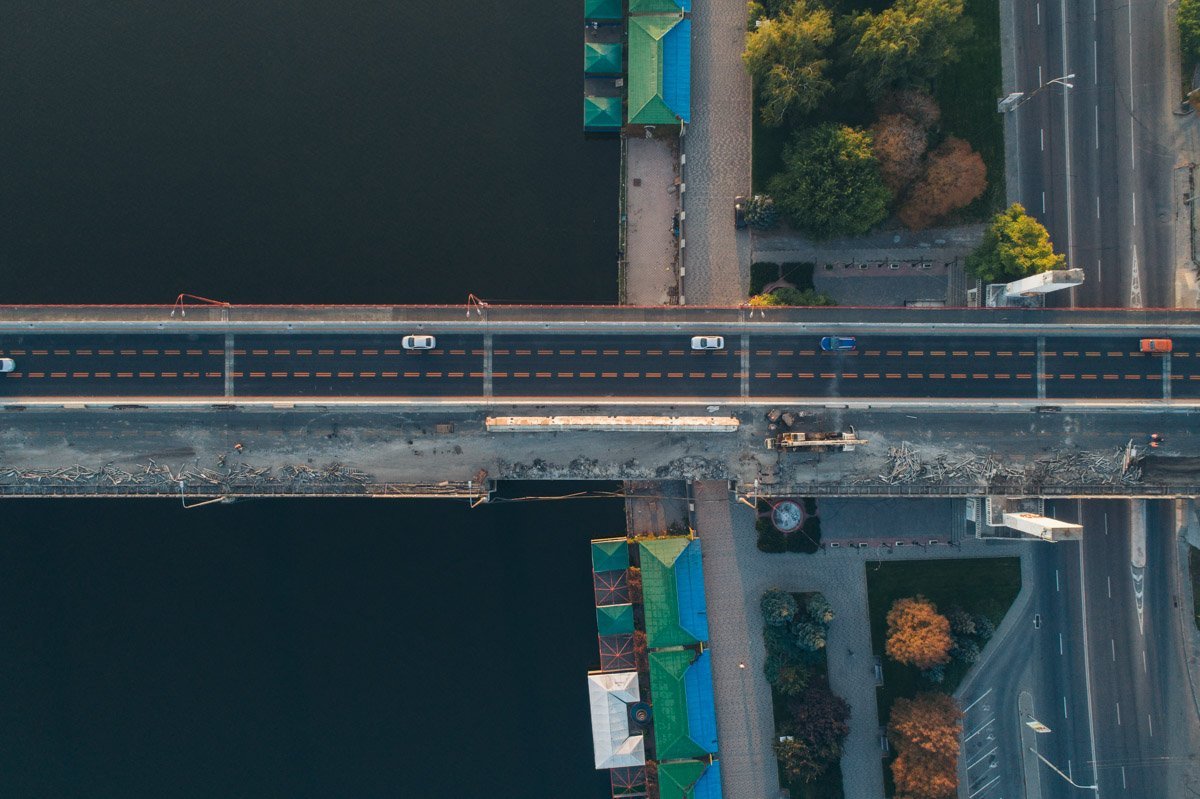 После окончания реконструкции, на мосту может появиться еще одно дополнительное специализированное покрытие После окончания реконструкции, на мосту может появиться еще одно дополнительное специализированное покрытие