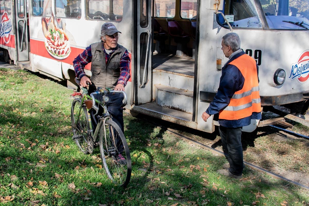 Авария произошла приблизительно в 12:15 Авария произошла приблизительно в 12:15