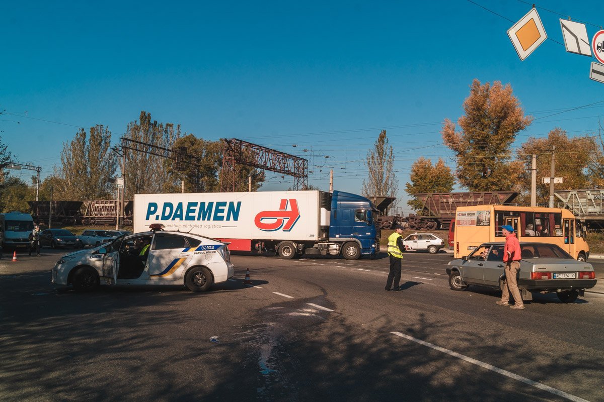 ДТП произошло на улице Каруны ДТП произошло на улице Каруны