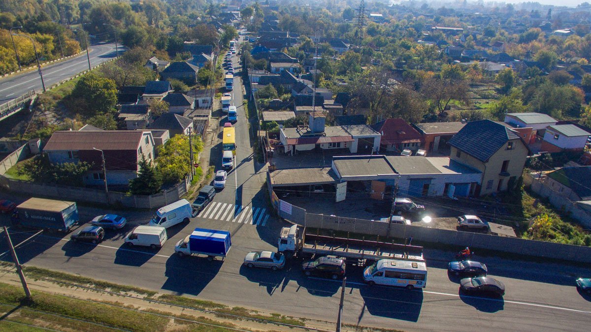 Движение очень затруднено Движение очень затруднено