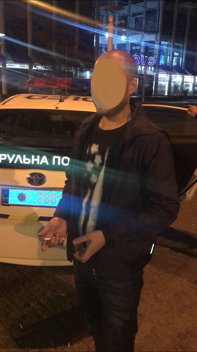 В центре Днепра мужчина пытался сломать Wi-Fi-дерево 1