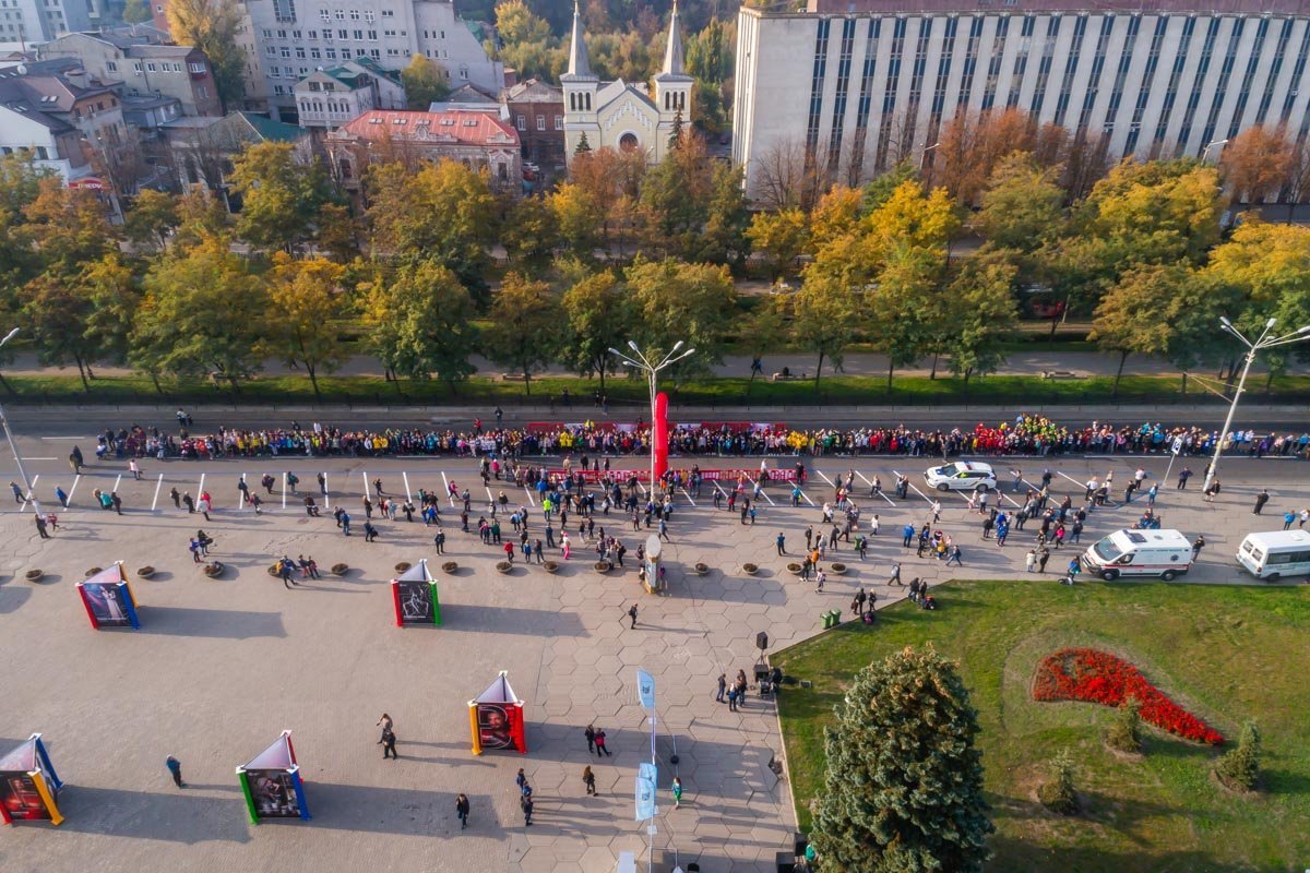 Стартовали участники марафона от Театра оперы и балета