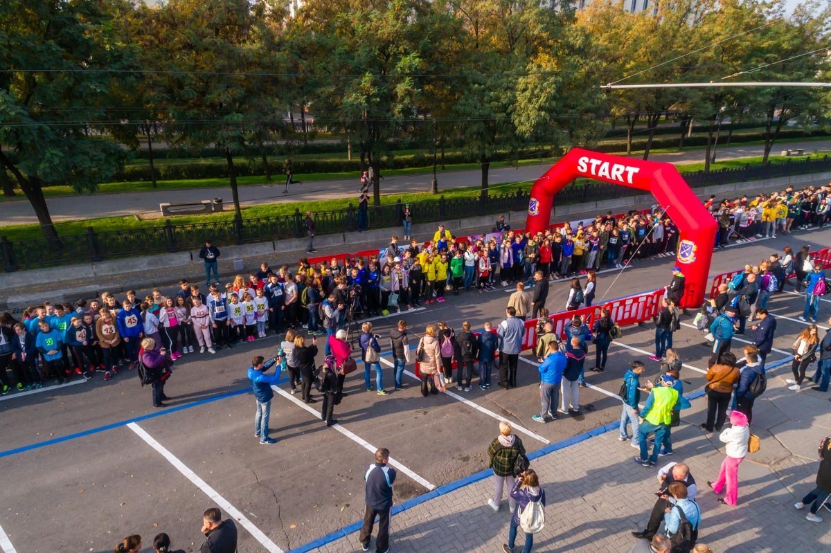 Количество участников едва не перевалило тысячу