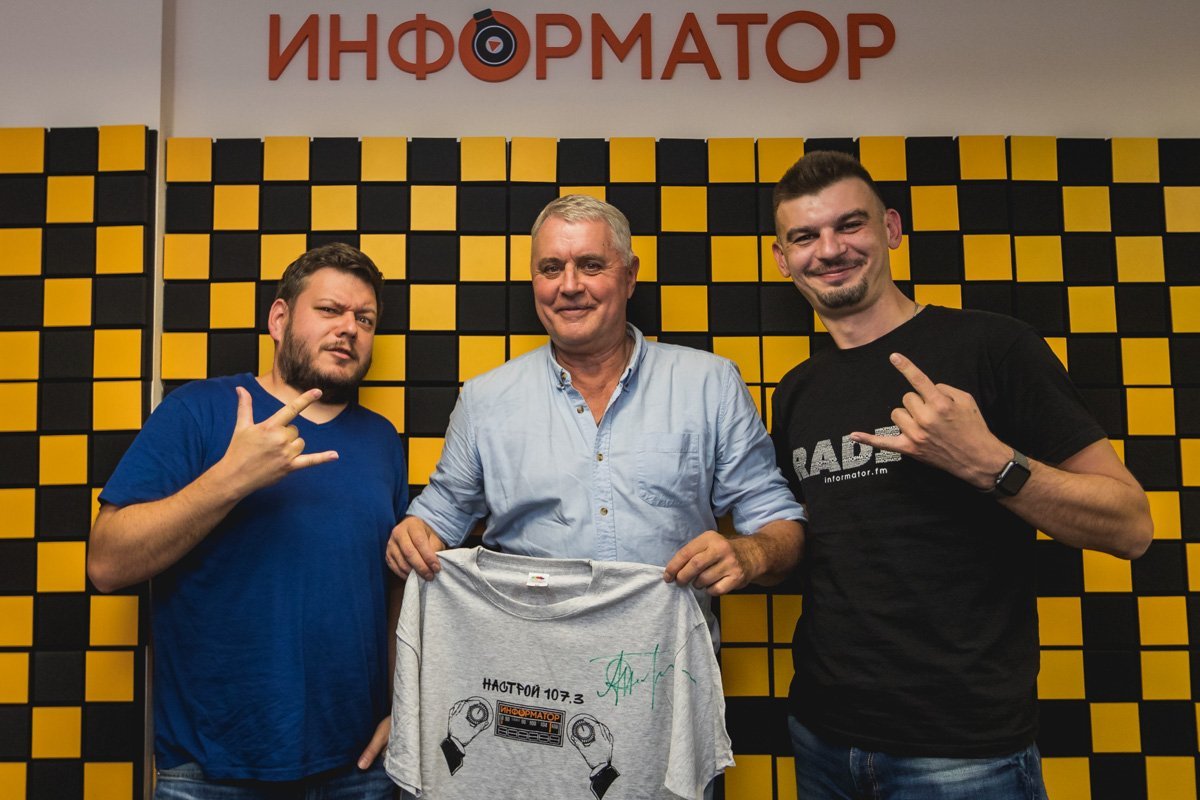 У вас есть шанс стать обладателем футболки с автографом Леся Подервянского У вас есть шанс стать обладателем футболки с автографом Леся Подервянского