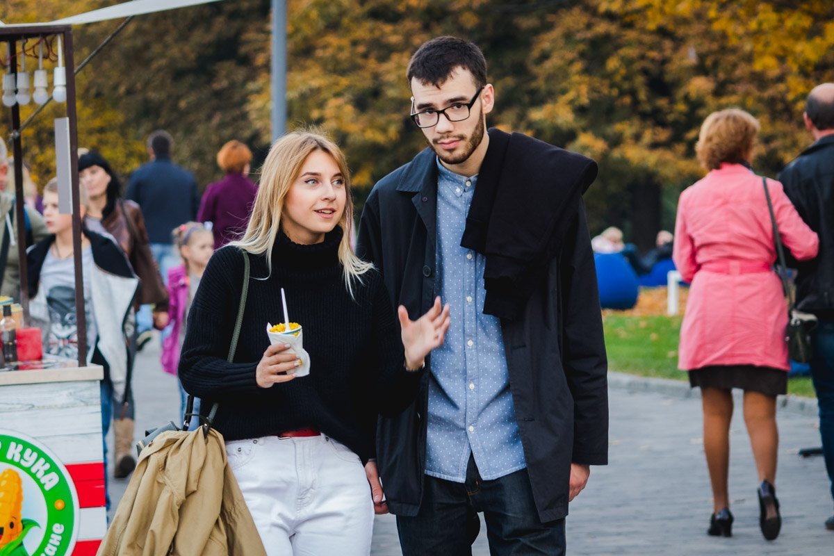 Нельзя просто так взять и не купить кукурузку на набережной