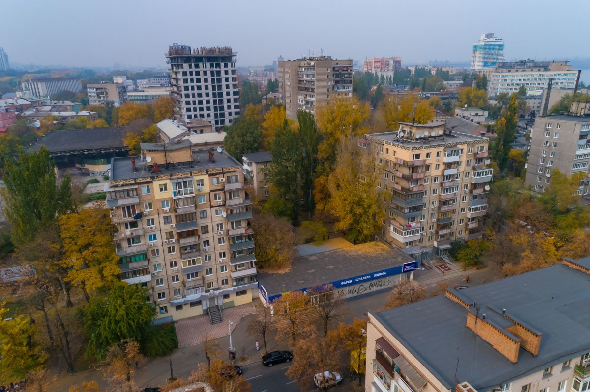 Хранители истории Днепра: где стоит и как выглядит первый 9-этажный дом Днепра 5