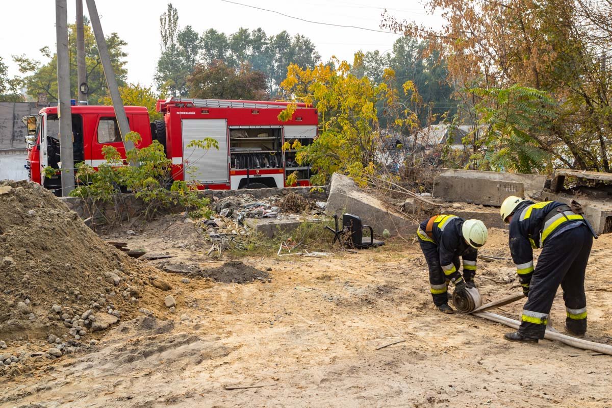 Сотрудникам службы спасения удалось быстро потушить возгорание Сотрудникам службы спасения удалось быстро потушить возгорание