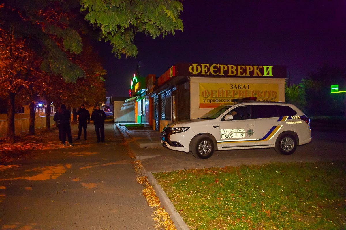 Патрульные задержали похожих по приметам Патрульные задержали похожих по приметам