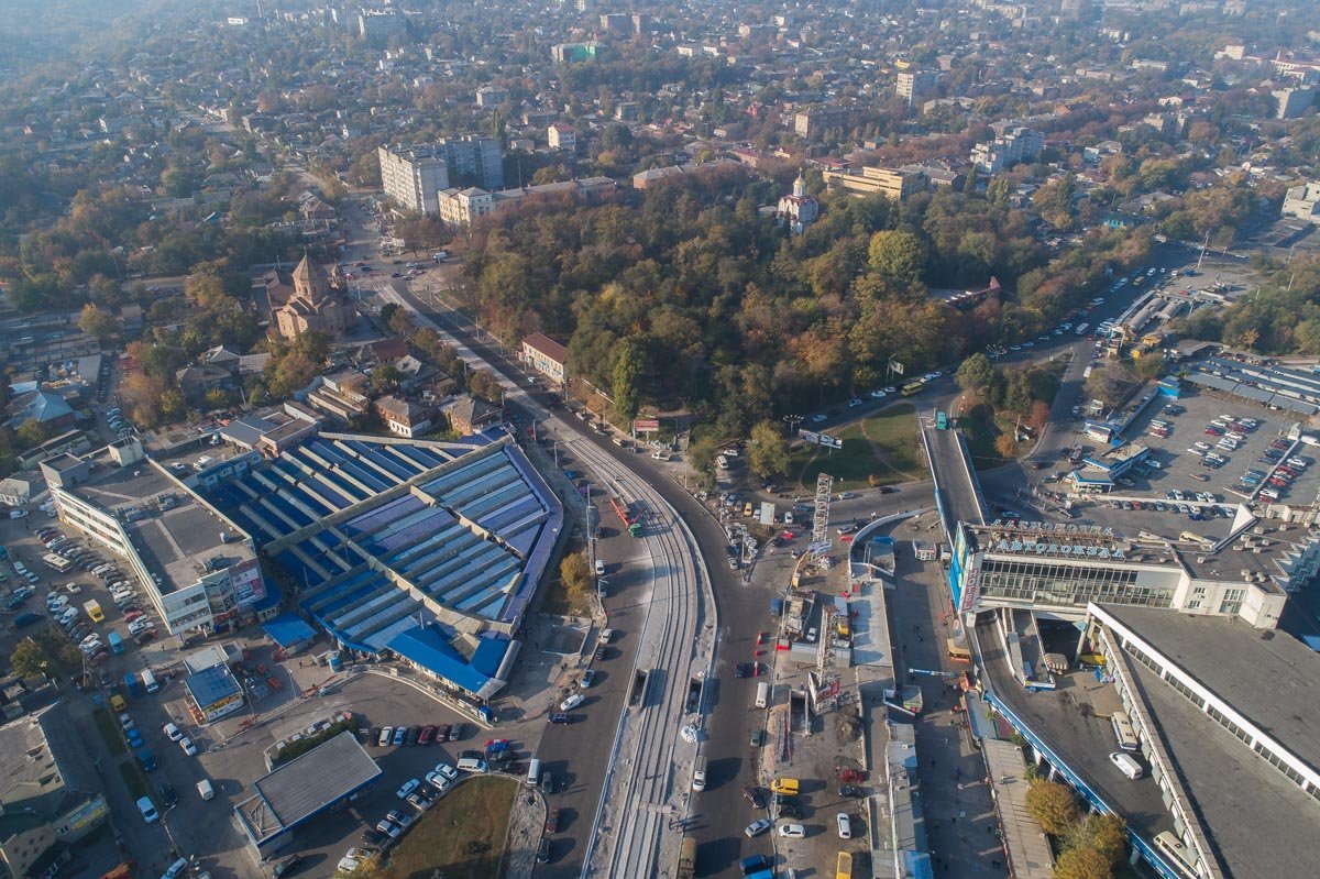 Работы на этом участке активно продвигаются Работы на этом участке активно продвигаются