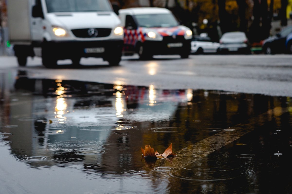 Иногда стоит остановиться, что увидеть красоту осеннего города Иногда стоит остановиться, что увидеть красоту осеннего города
