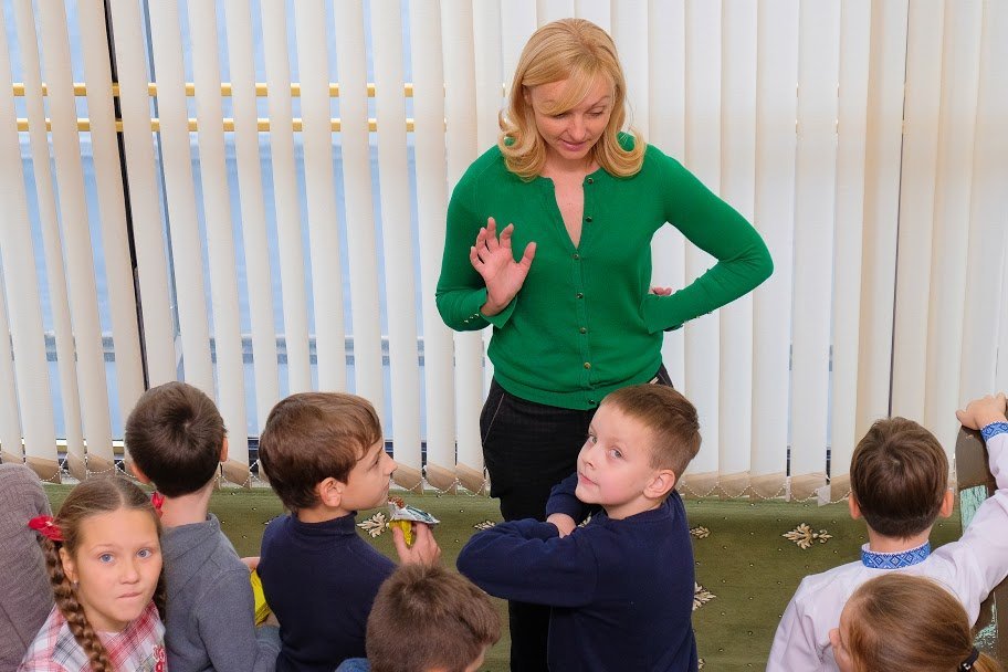 Детям предлагают попробовать себя в работе