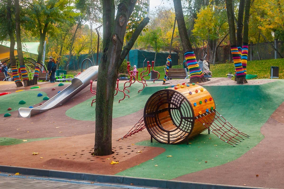 Обновленная детская площадка