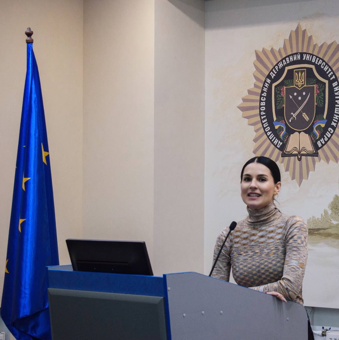 Маша Ефросинина посетила Днепропетровский государственный университет внутренних дел