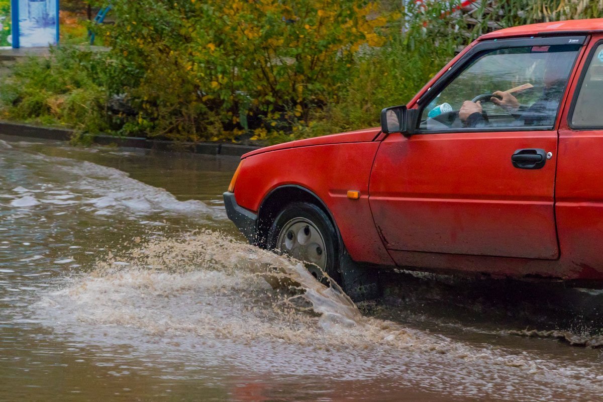 Бороздят просторы