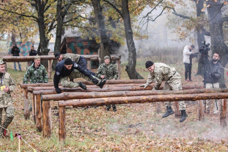 На Днепропетровщине стартовали первые военно-спортивные игры «Стальная мощь-2018» 10