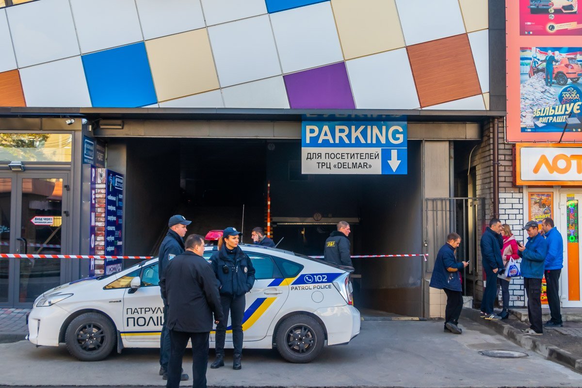 Предварительно, всего по городу сообщили о заминировании восьми фитнес-клубов Предварительно, всего по городу сообщили о заминировании восьми фитнес-клубов