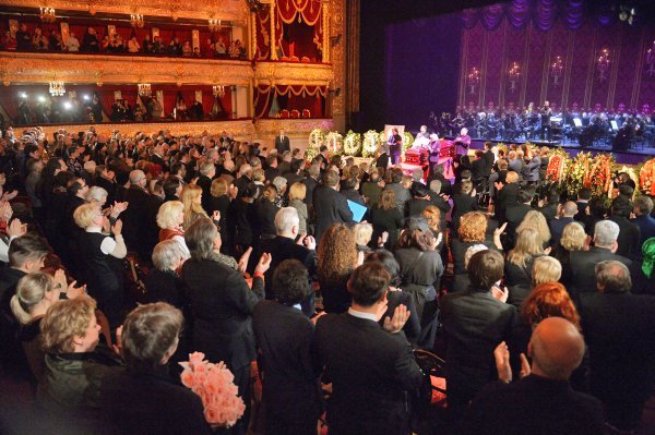 Комедия-фарс придется вам по душе