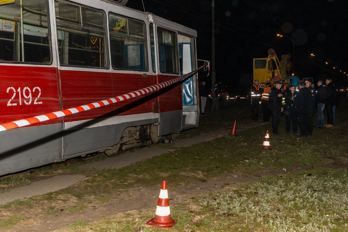 Место происшествия оградили 