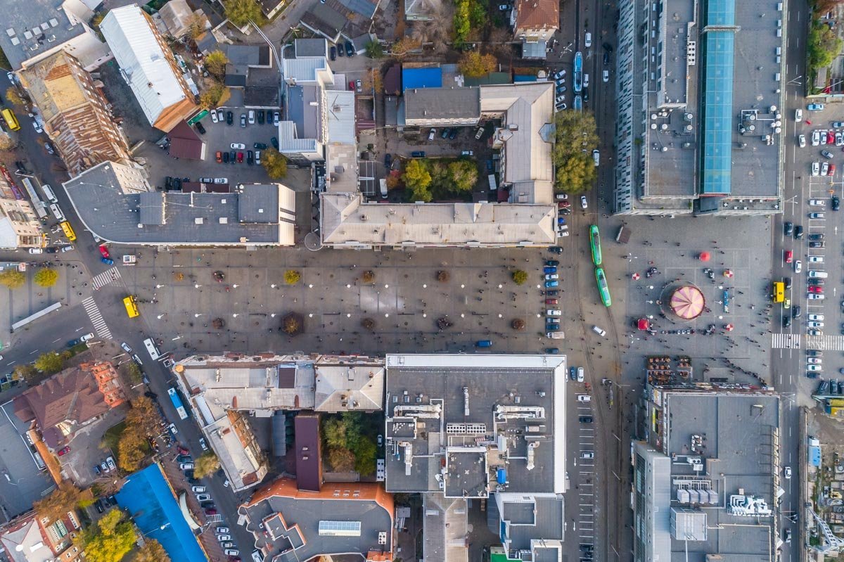 Днепр усеян домиками Днепр усеян домиками