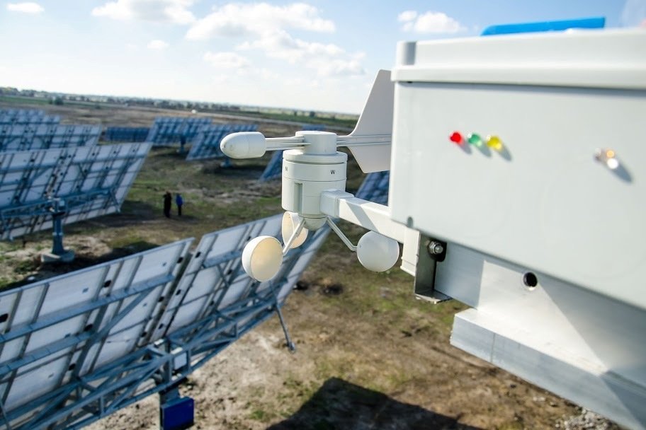 На солнечной электростанции в Подгородном установлена уникальная трекерная система На солнечной электростанции в Подгородном установлена уникальная трекерная система