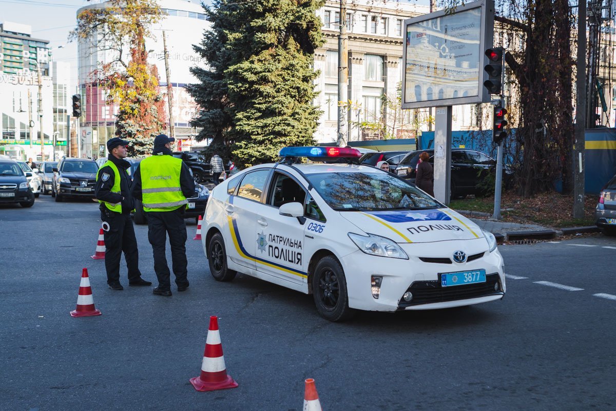 Сейчас проспект открыт для проезда Сейчас проспект открыт для проезда