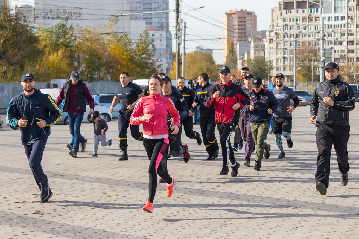 А кто-то решил выдержать темп