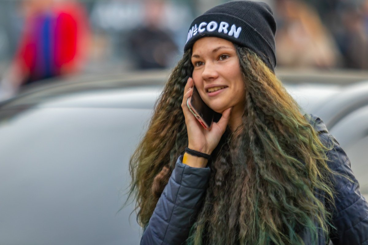 Такие волосы выросли, прикинь