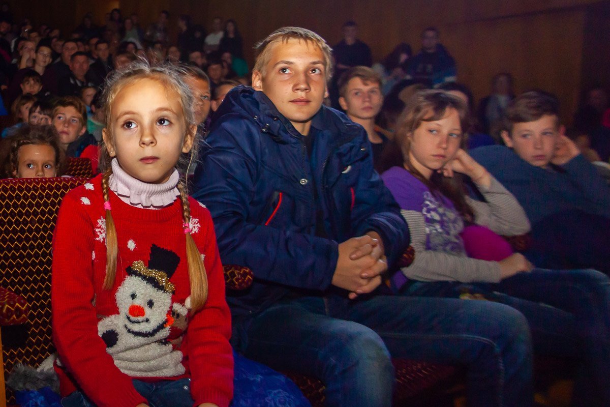На встречу пришли много людей из города и области