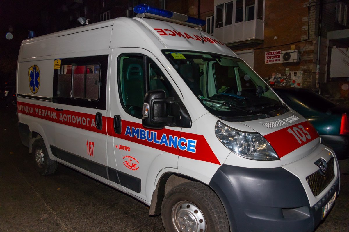 В Днепре женщина обнаружила своего сына мертвым В Днепре женщина обнаружила своего сына мертвым