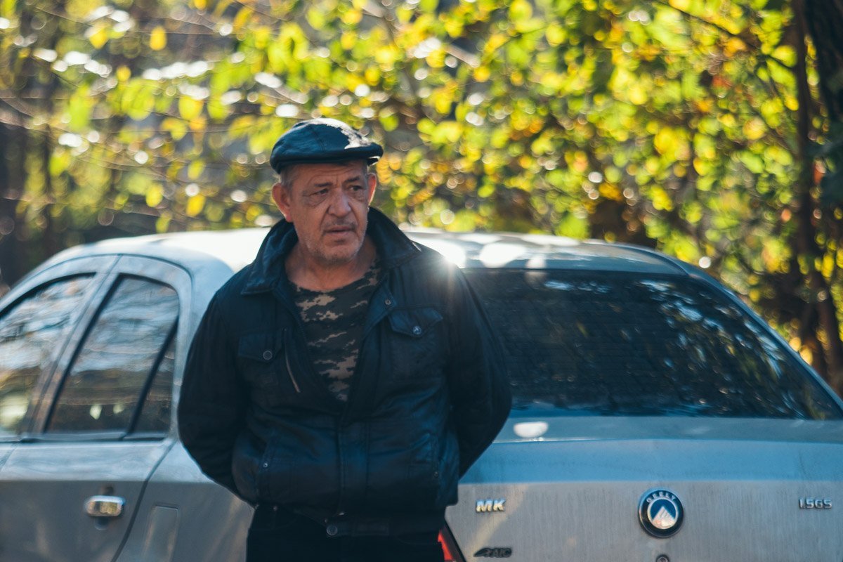 Слишком интересно, чтобы проехать мимо Слишком интересно, чтобы проехать мимо