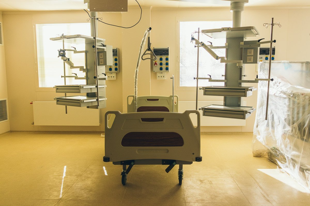 Мебель обошлась в 10-12 миллионов гривен Мебель обошлась в 10-12 миллионов гривен