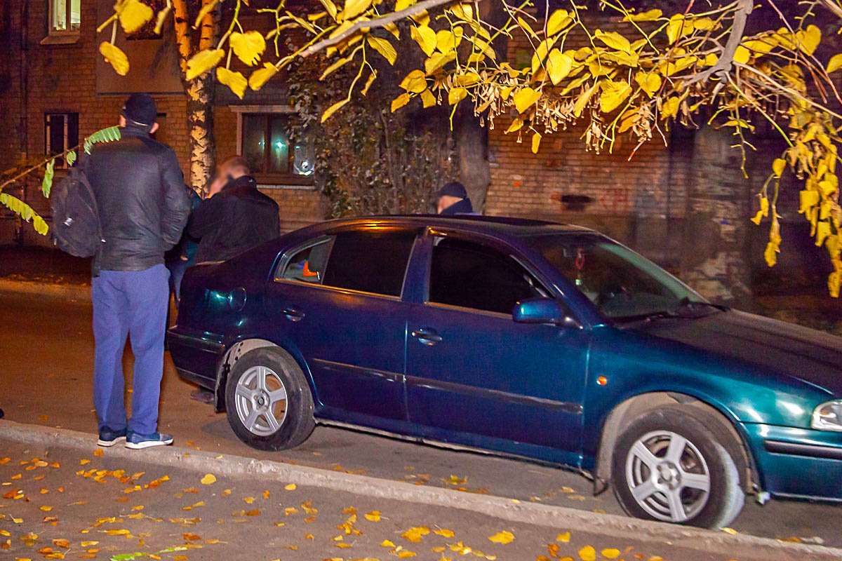 В багажнике нашли инструменты В багажнике нашли инструменты