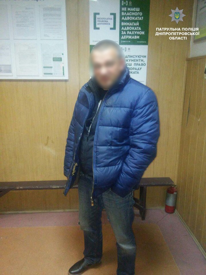 Мужчина не смог объяснить, за что избил беременную