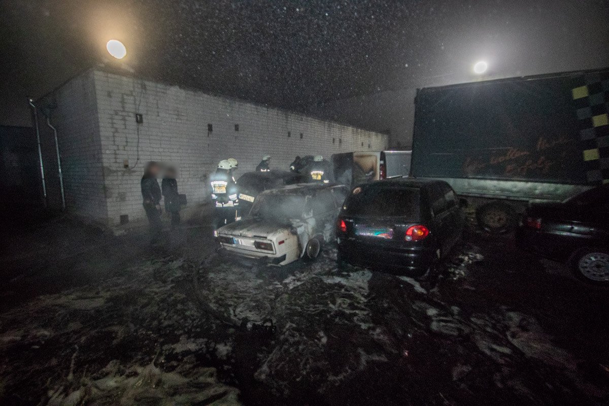 Пожар на парковке ГК