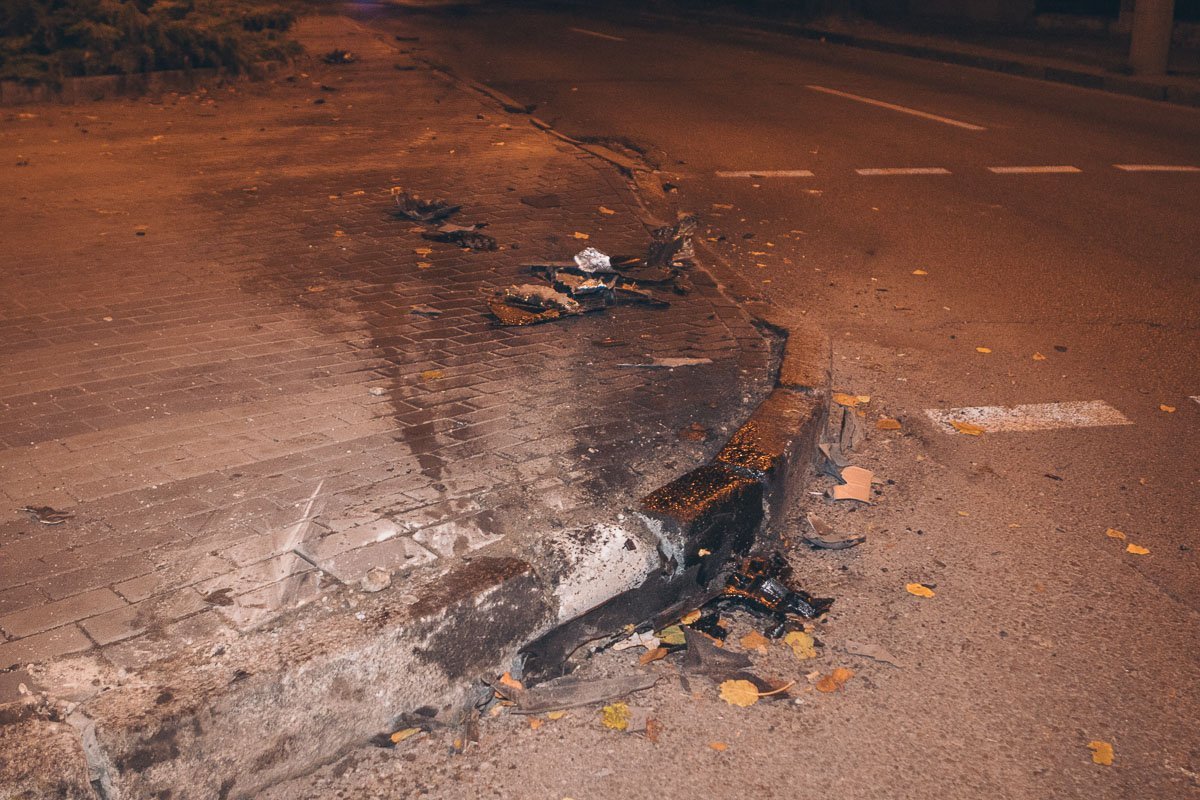 Мужчины утверждают, что за рулем был таксист, который приехал на их вызов