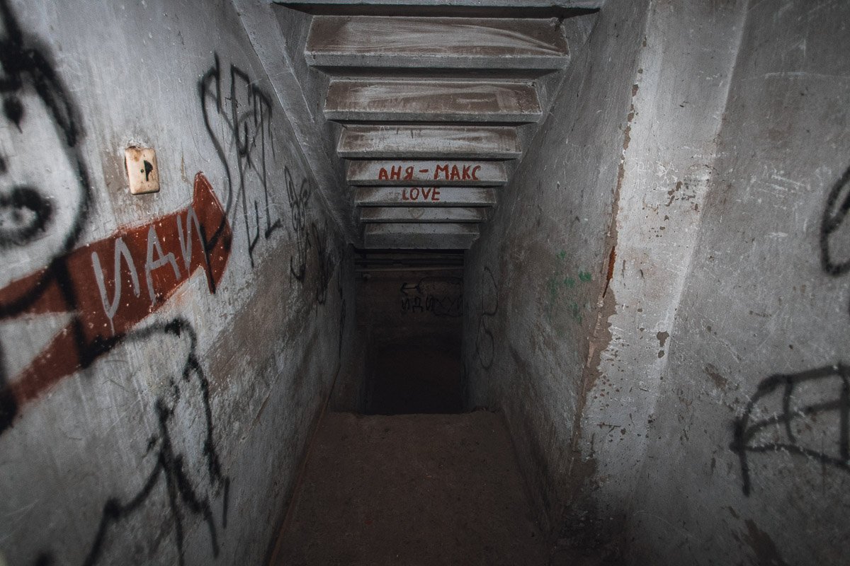 Это уже аварийная ситуация, когда связанно с электричеством - бездействовать нельзя Это уже аварийная ситуация, когда связанно с электричеством - бездействовать нельзя