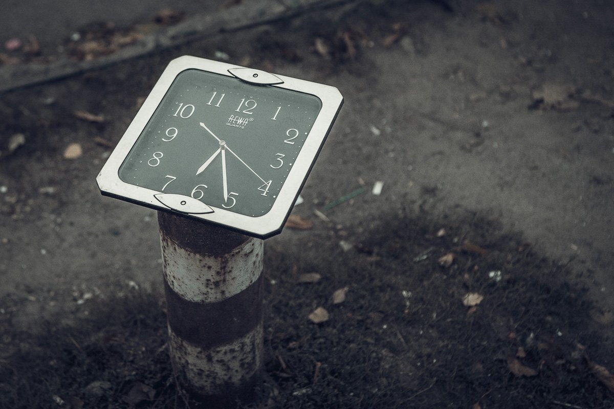 Время грустить Время грустить