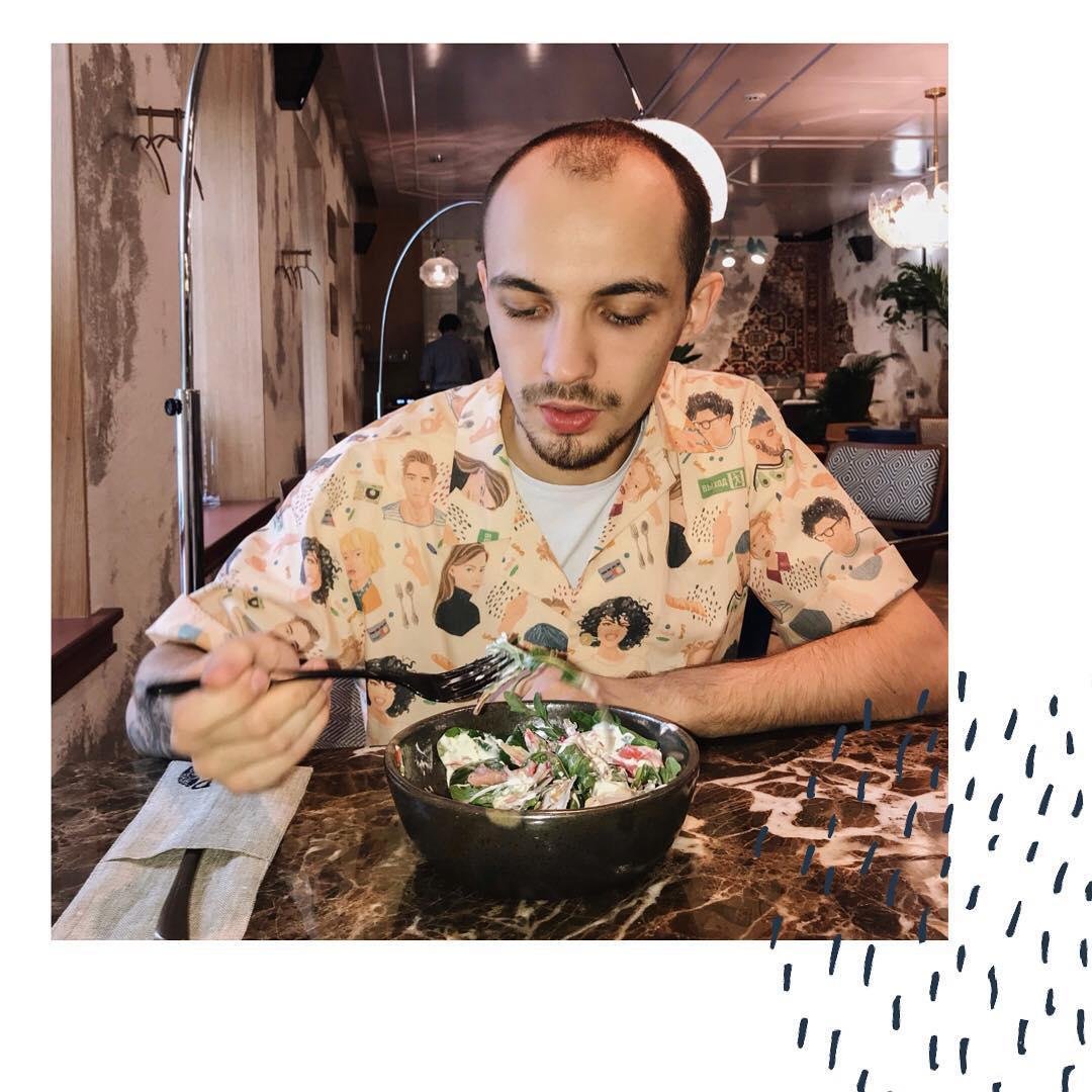 Кафе открылось недавно Кафе открылось недавно