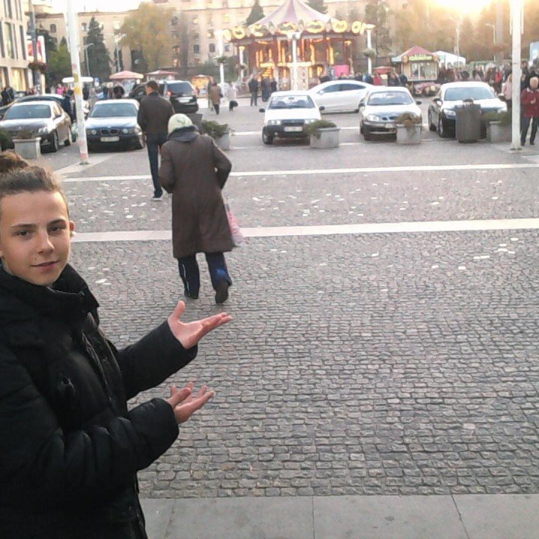 Дамы и господа, прошу вашего внимания