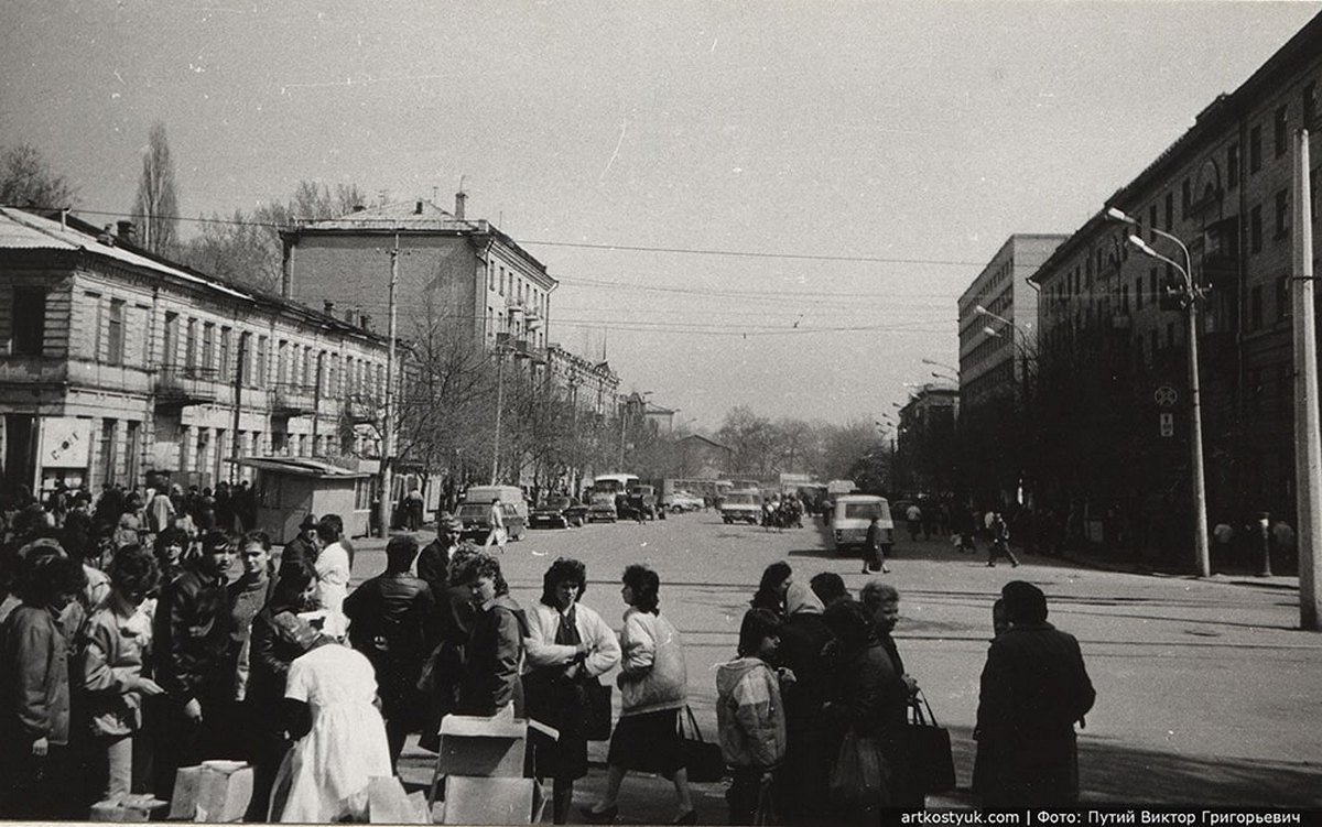 Перекресток улиц Центральной и Миронова. Фото: Путий Виктор